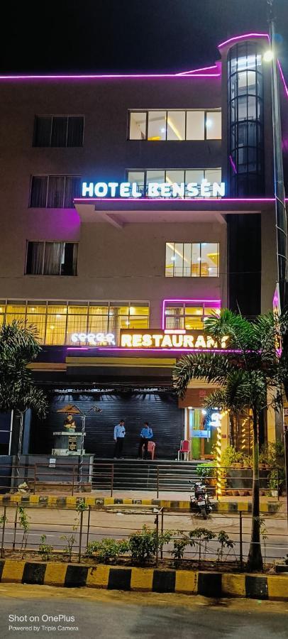 Bensen Hotel Puri Eksteriør billede